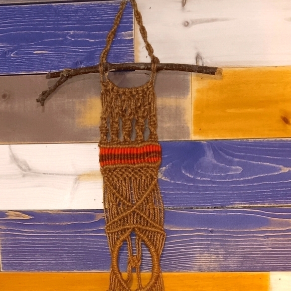 Vintage Macrame Wall Hanging - Picture 2 of 4